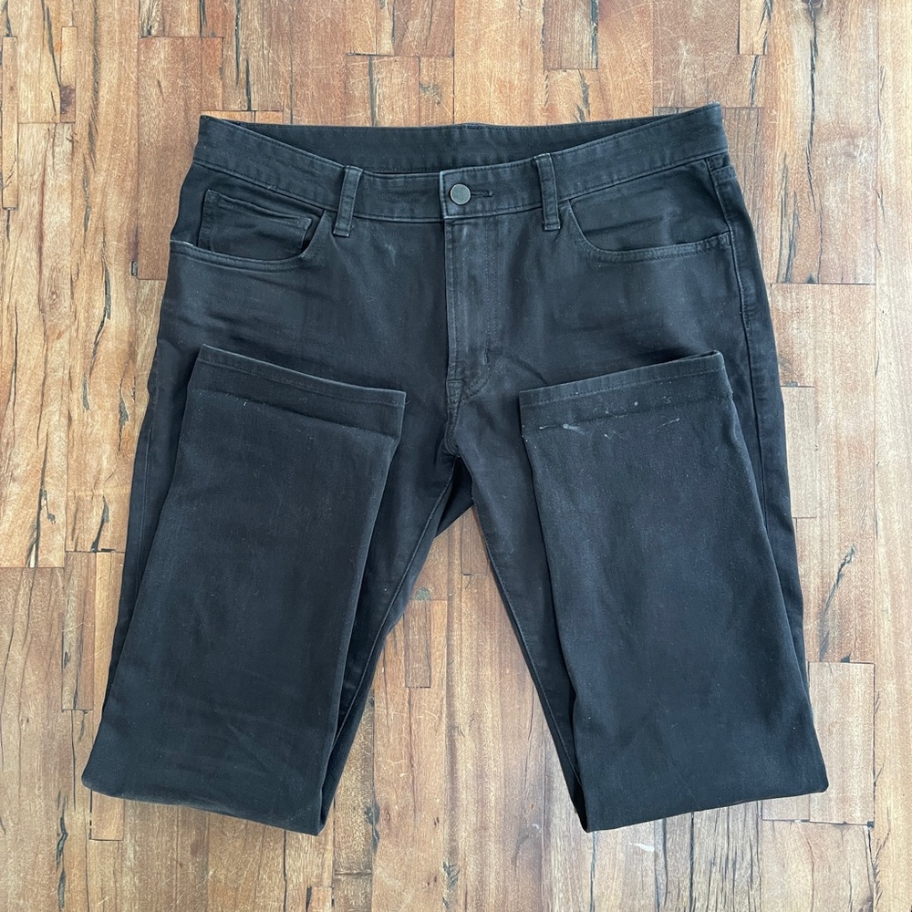 Uniqlo Men's Black Ultra Stretch Color Jeans